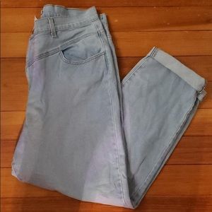 Never before worn fashion nova light wash jeans